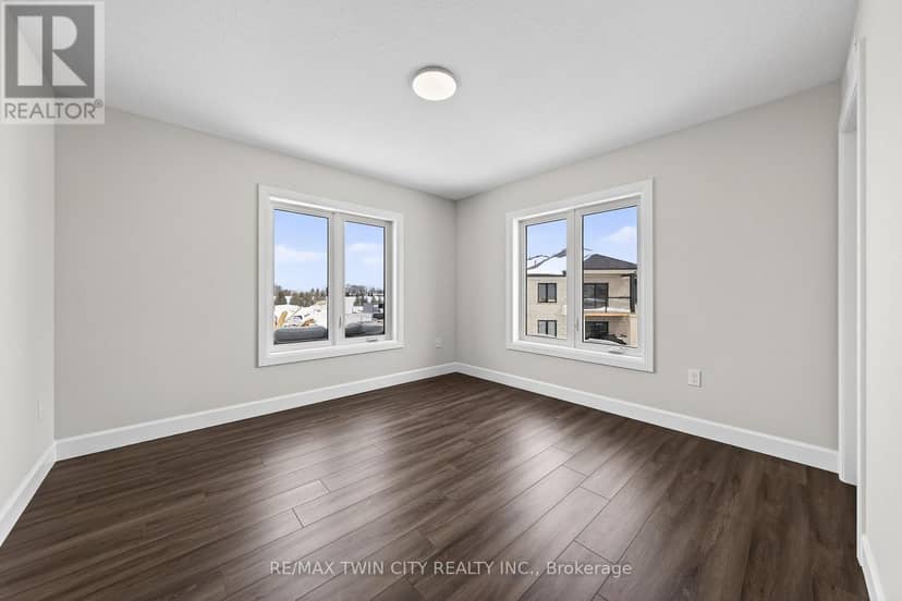 49 - 3202 Vivian Line — photo 17 of 30