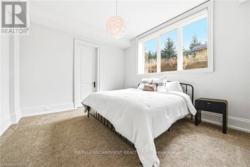 38 Visser Drive — photo 37 of 40