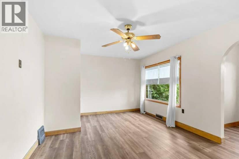 1925 23 Avenue, Delburne, photo 6