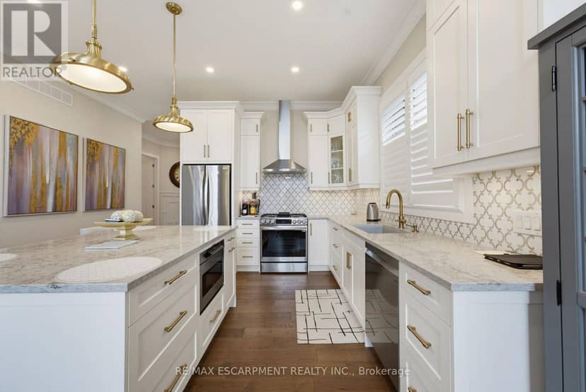 75 Millpond Road — photo 12 of 40