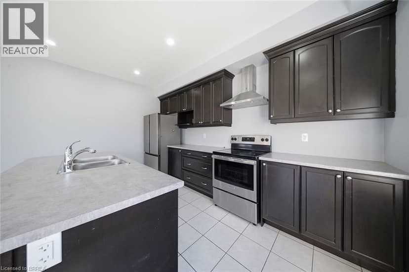 18 MACKLIN Street — photo 13 of 30