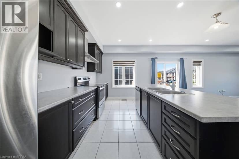 18 MACKLIN Street — photo 12 of 30