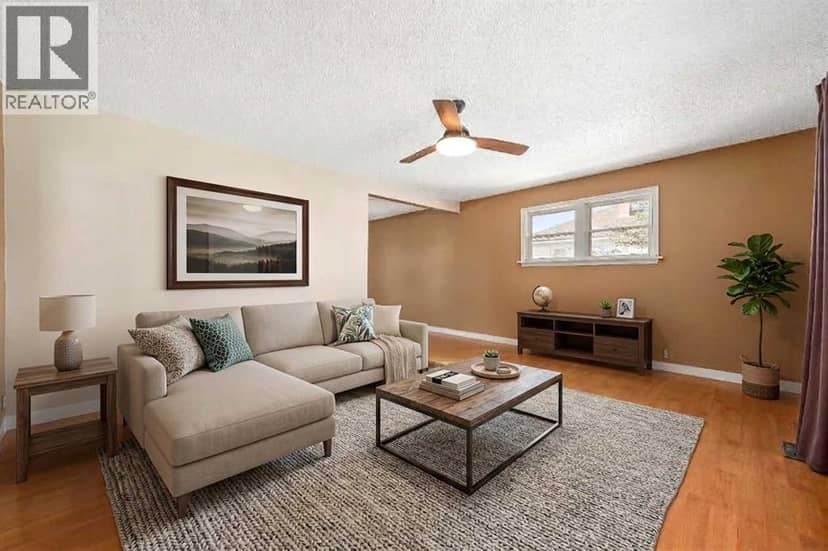 227 4 Street SW, Medicine Hat, photo 4