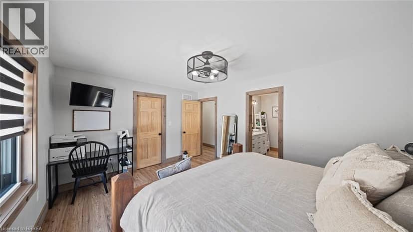 6 KINGS Lane — photo 19 of 40