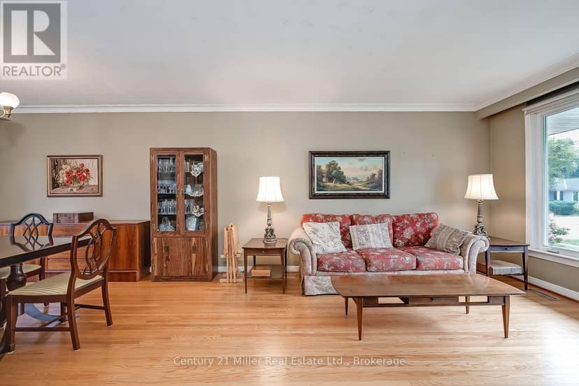 1135 Bridge Road — photo 11 of 40