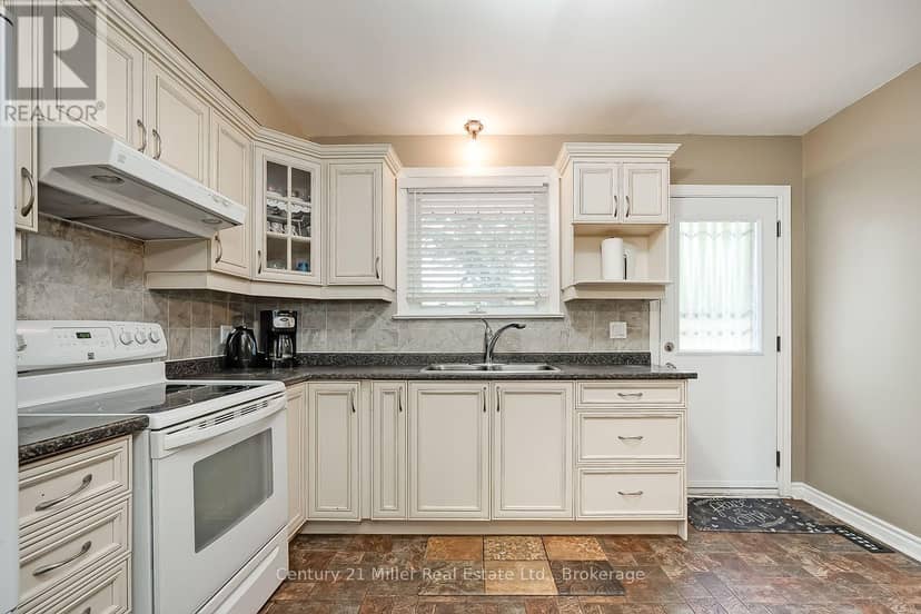 1135 Bridge Road — photo 18 of 40