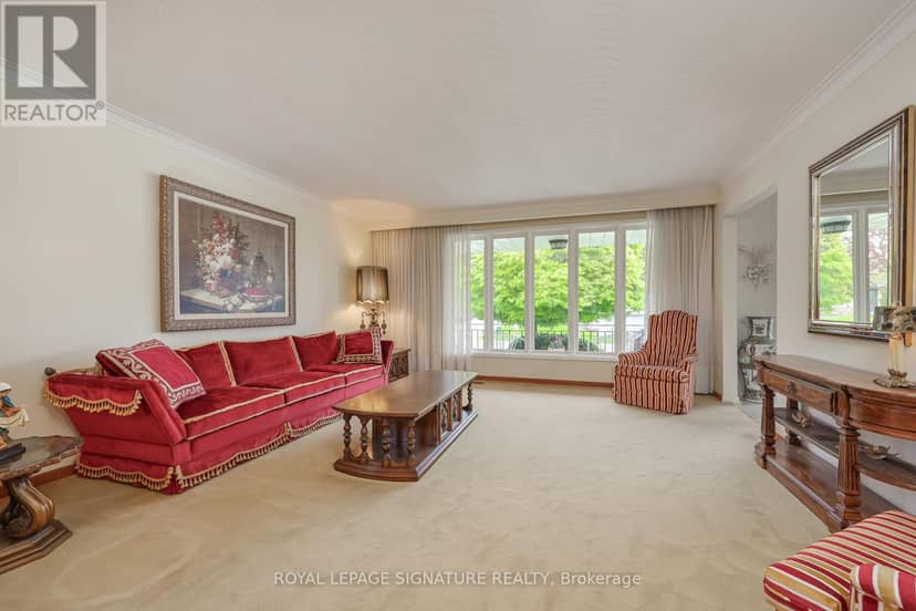 14 Logstone Crescent — photo 9 of 40
