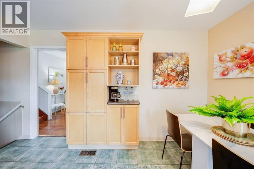 381 Carling — photo 15 of 40