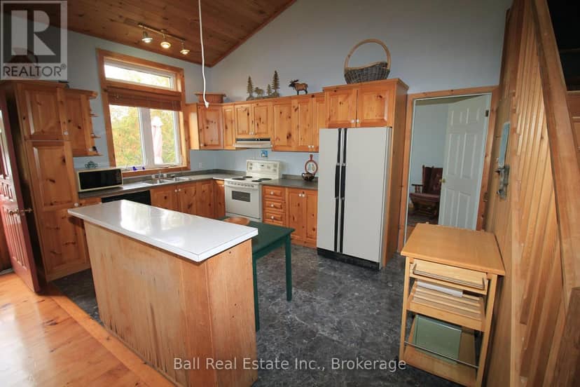 1034 Charlie George Lake Drive N — photo 13 of 38
