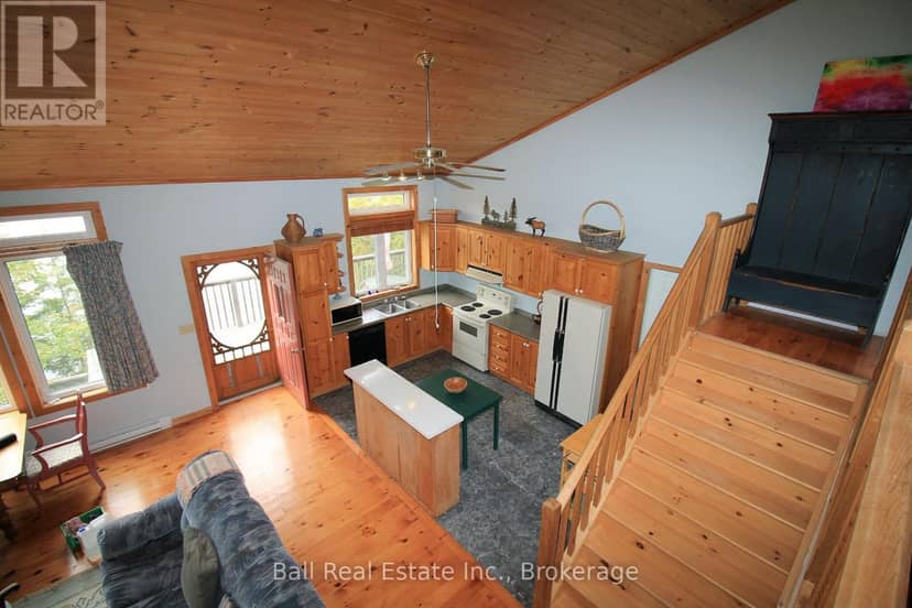 1034 Charlie George Lake Drive N, Dysart et al, photo 7