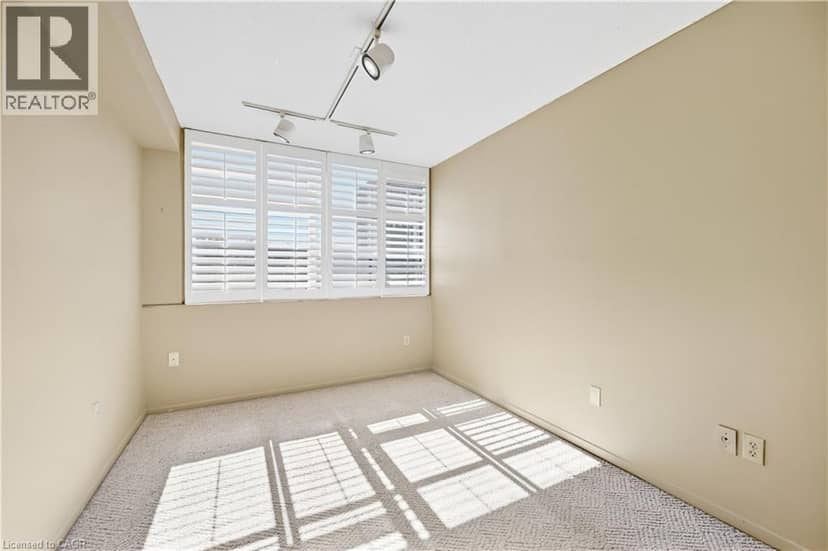120 DUKE Street Unit# 803 — photo 9 of 37