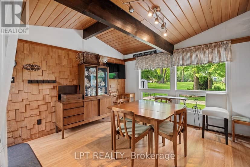 8452 Defore Drive, Lambton Shores, photo 6