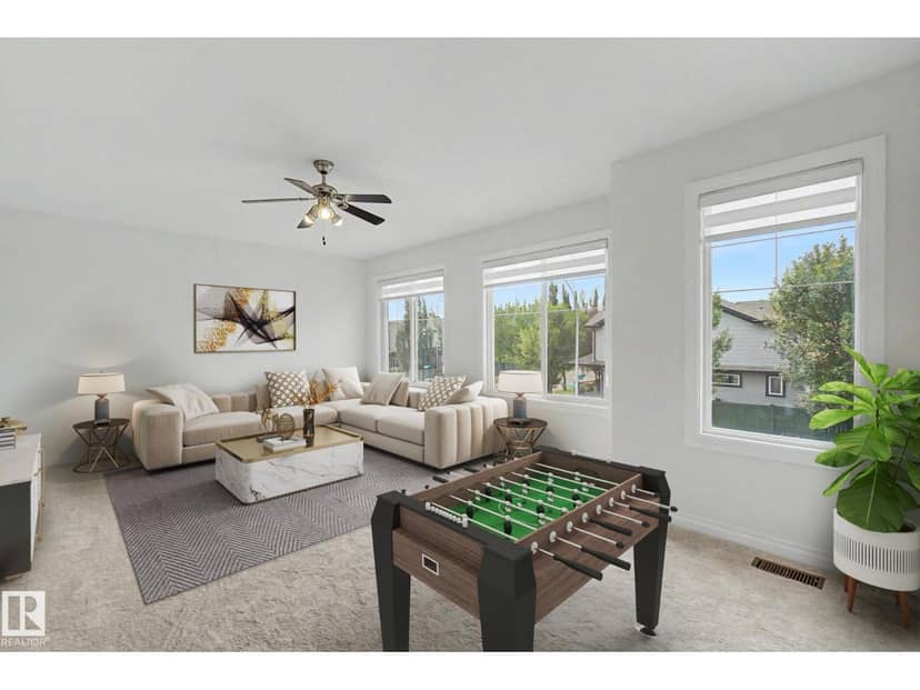 66 Vanessa Av — photo 17 of 40