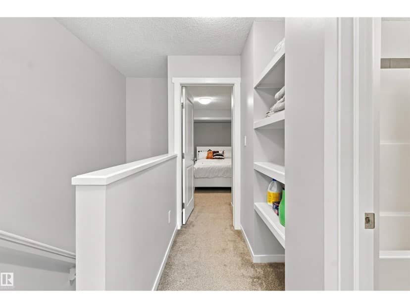 19611 28 AV NW — photo 19 of 37