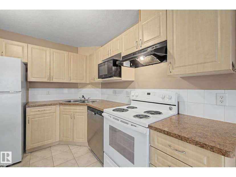#323 240 Spruce Ridge Rd, Spruce Grove, photo 8