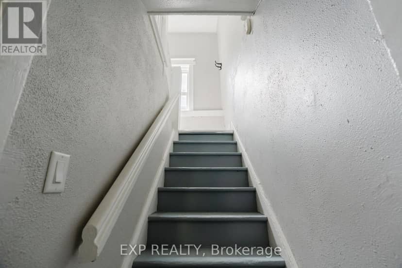 514 Lyon Street N — photo 40 of 40