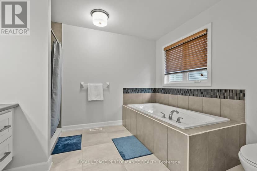 6 Brickyard Drive — photo 24 of 40