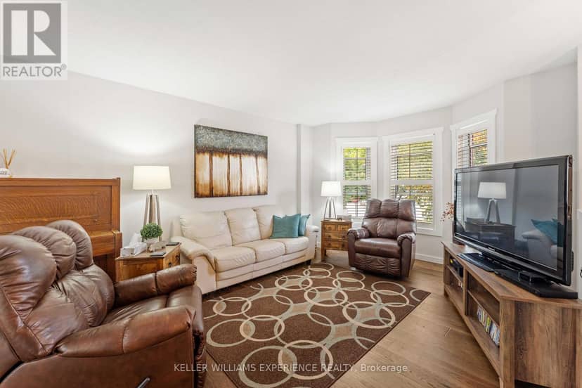 9 Edenbridge Drive — photo 8 of 40