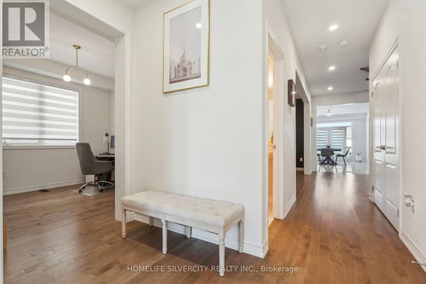 100 Church Street — photo 15 of 40