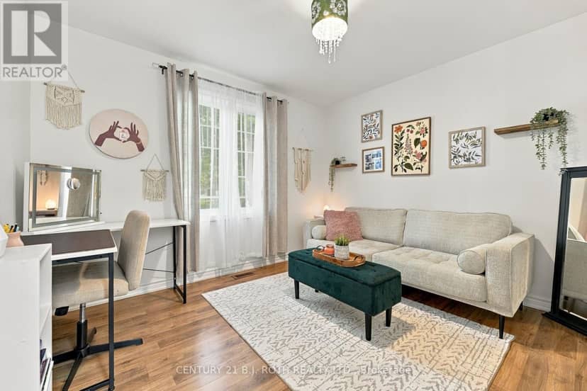 11 Rosemary Road — photo 18 of 35
