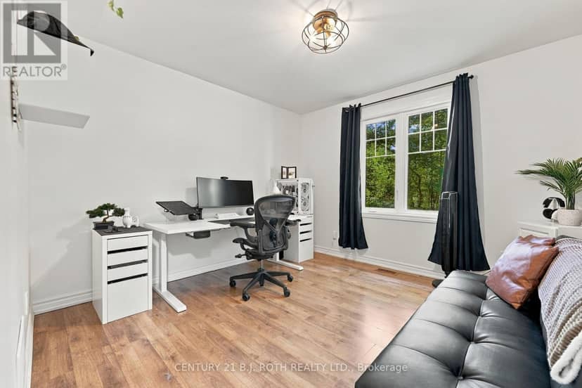 11 Rosemary Road — photo 19 of 35
