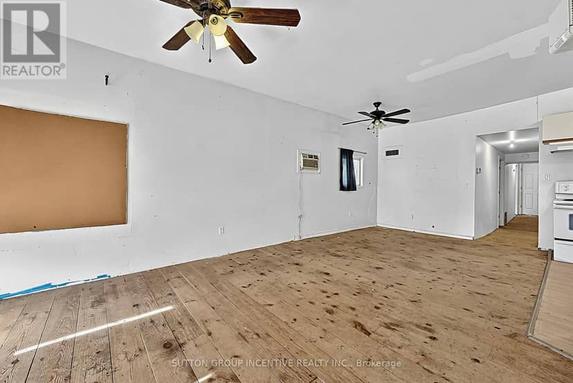 366 Talbot Street — photo 14 of 40
