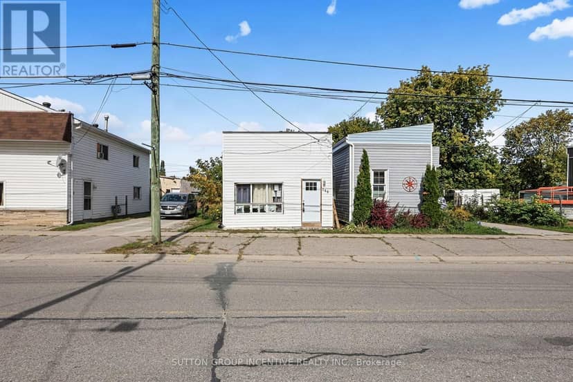 366 Talbot Street — photo 4 of 40