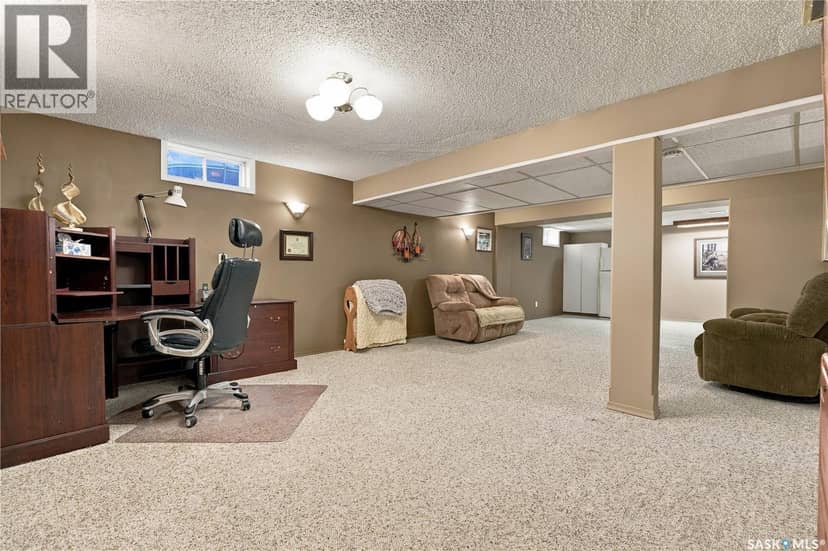 43 Wentworth CRESCENT — photo 32 of 40