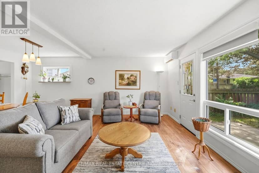 25 Scottsdale Court — photo 10 of 35