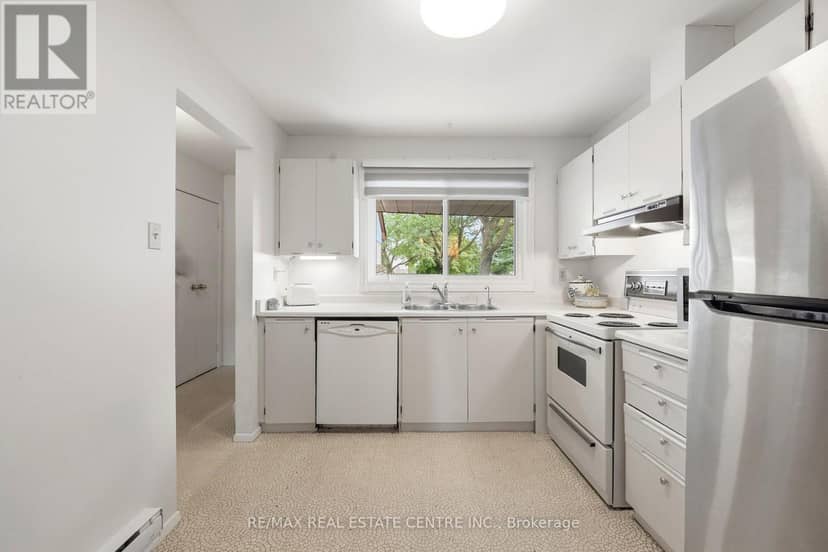 25 Scottsdale Court — photo 16 of 35