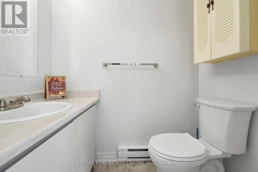 25 Scottsdale Court — photo 18 of 35