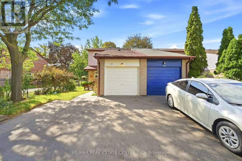 25 Scottsdale Court, Brampton, photo 2