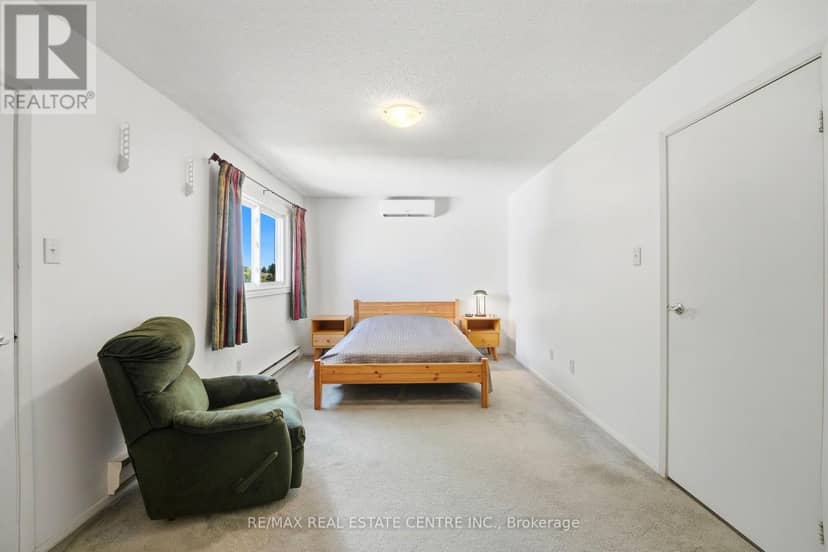 25 Scottsdale Court — photo 20 of 35