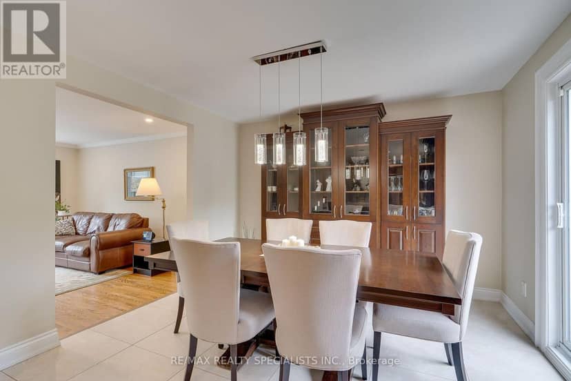 7 Orsi Road — photo 14 of 40