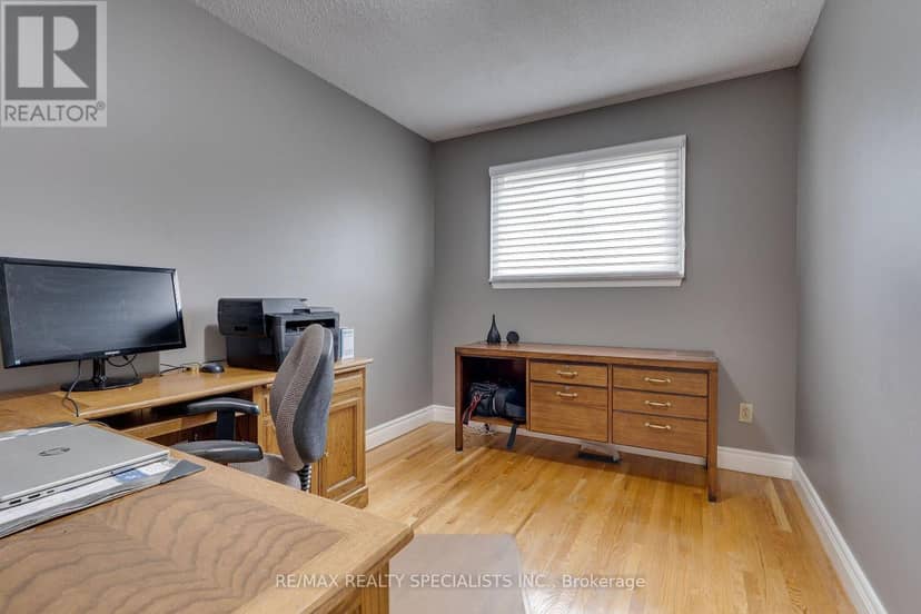 7 Orsi Road — photo 26 of 40