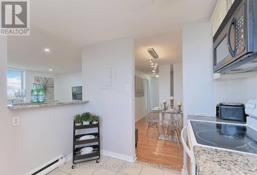 1013 - 6720 Glen Erin Drive — photo 11 of 28