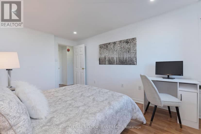 1013 - 6720 Glen Erin Drive — photo 18 of 28