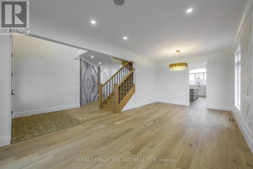 4038 Ayrshire Avenue, London South, photo 5
