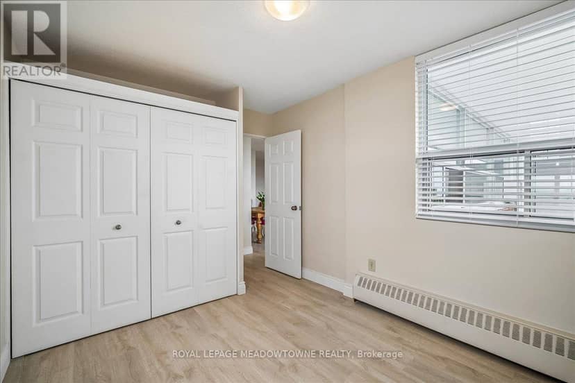 1601 - 2263 Marine Drive — photo 18 of 34