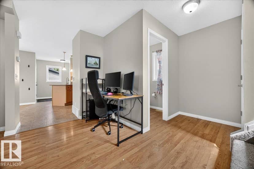 887 Oakland Bv, Devon, photo 6