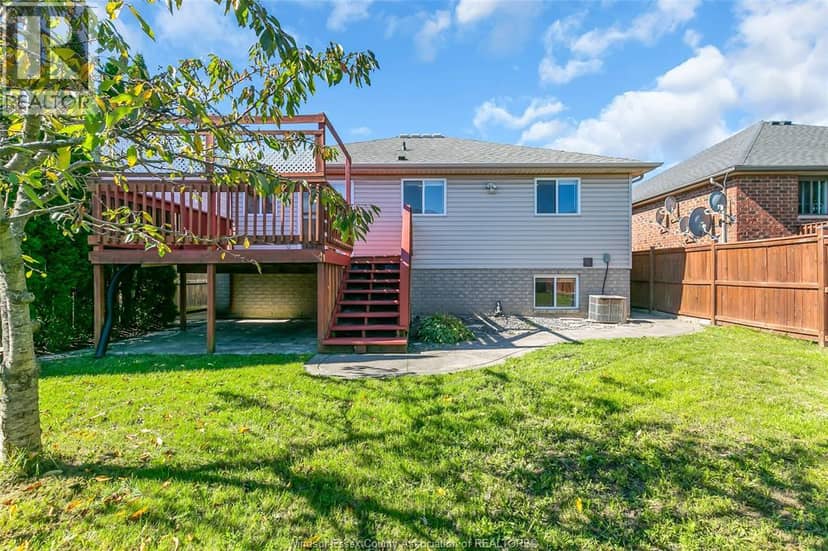 2292 Askin Avenue — photo 32 of 37