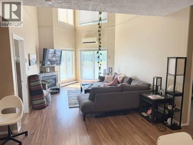405, 9810 94 Street — photo 15 of 25