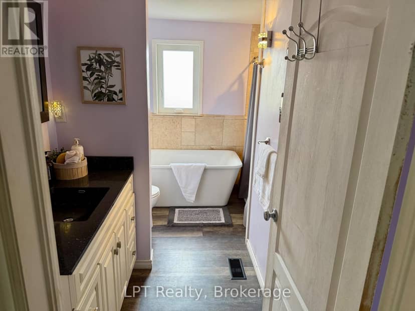 9 Lakeview Avenue — photo 19 of 40