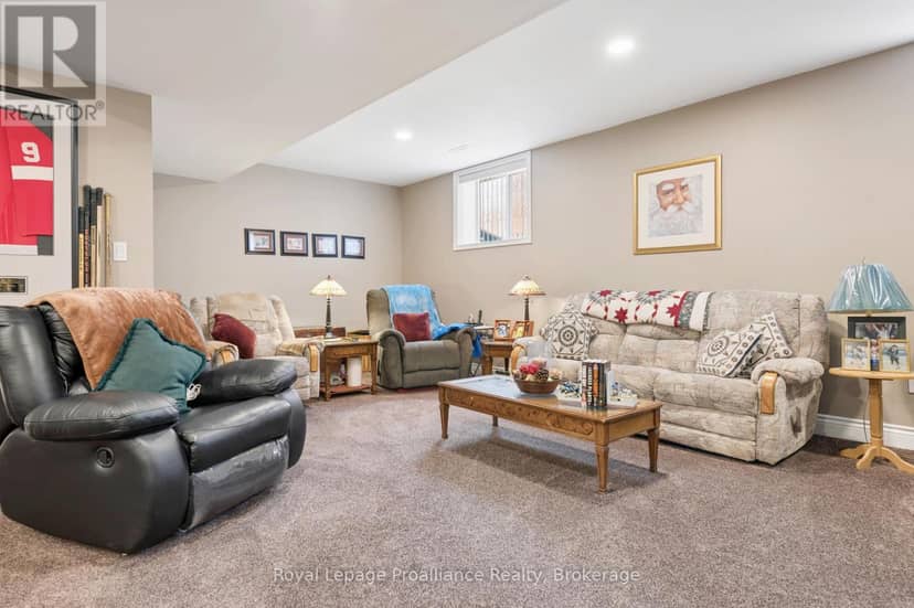 2 Bevan Drive — photo 32 of 40