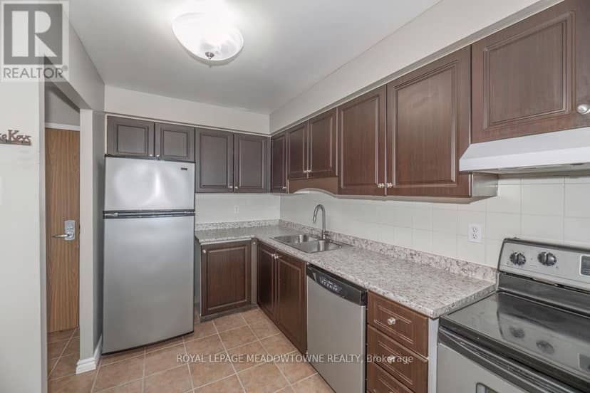 905 - 1110 Walden Circle, Mississauga, photo 6