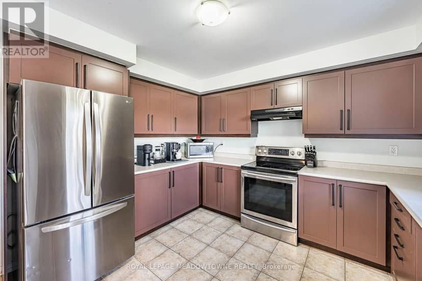 157 Powell Road — photo 12 of 40