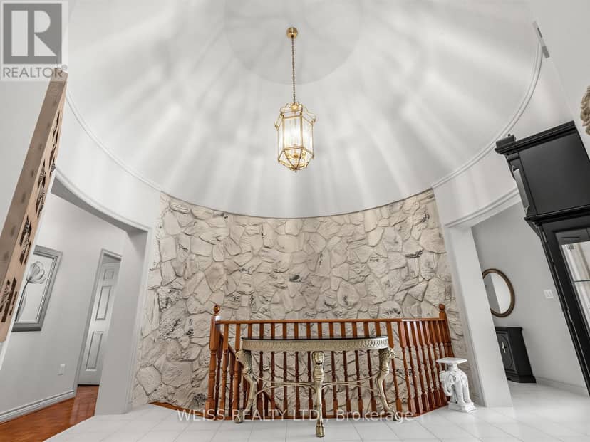 238 Bourbon Street, Vaughan, photo 6
