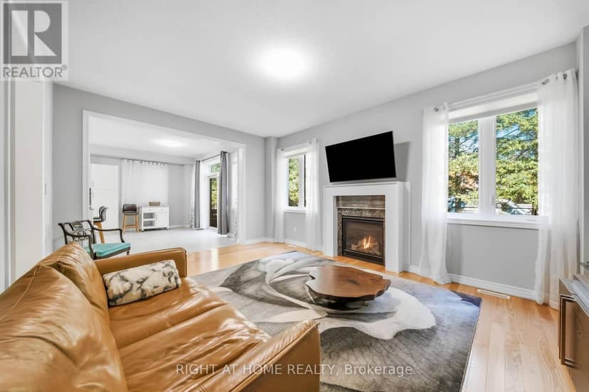 66 Betty May Crescent — photo 12 of 40