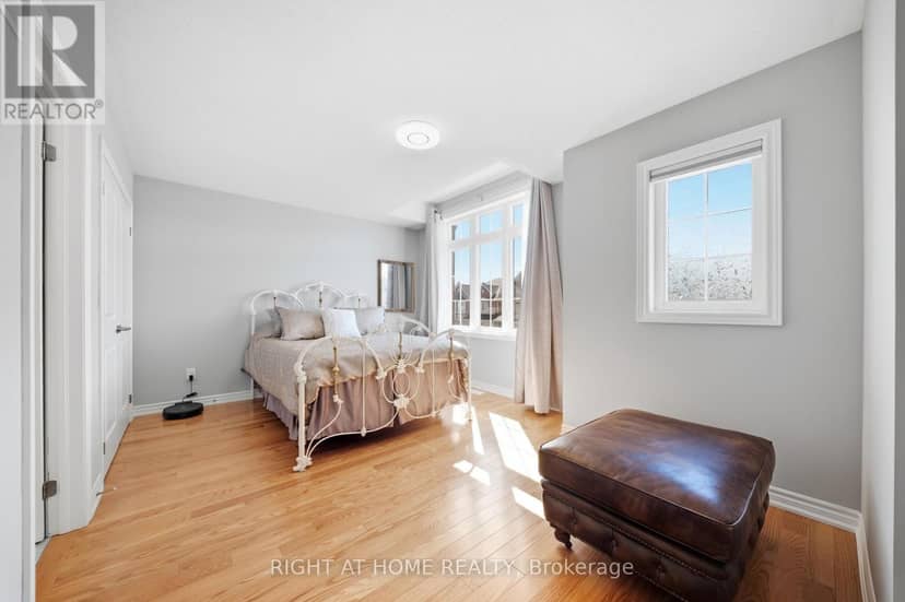 66 Betty May Crescent — photo 39 of 40