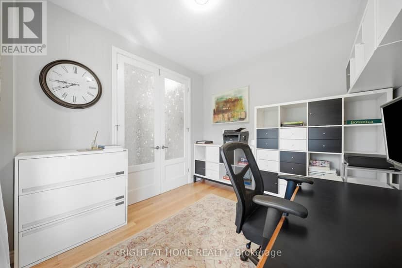 66 Betty May Crescent — photo 5 of 40